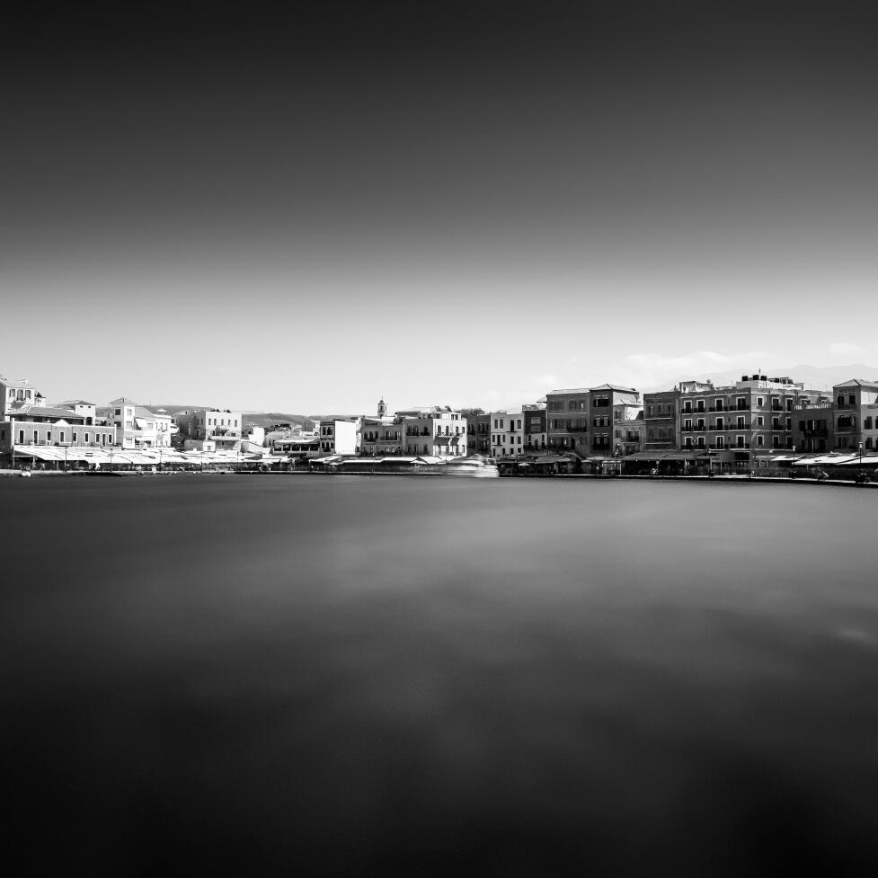 Light over Chania
